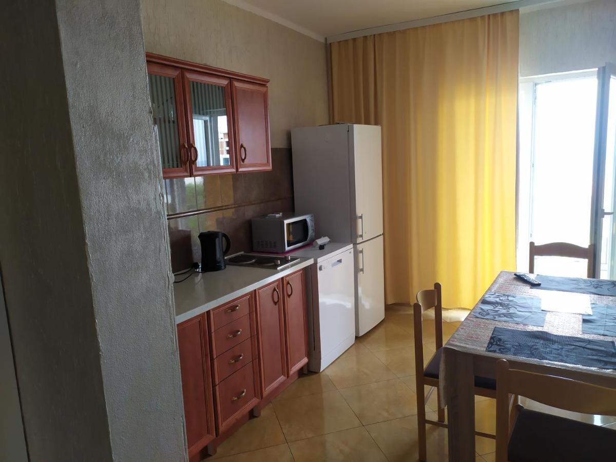 Apartments Svetlana ウトイェハ エクステリア 写真